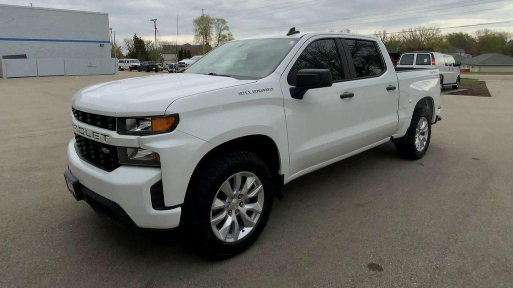 used 2022 Chevrolet Silverado 1500 car, priced at $33,417