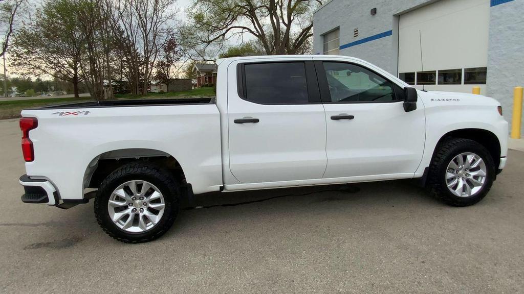 used 2022 Chevrolet Silverado 1500 car, priced at $33,417