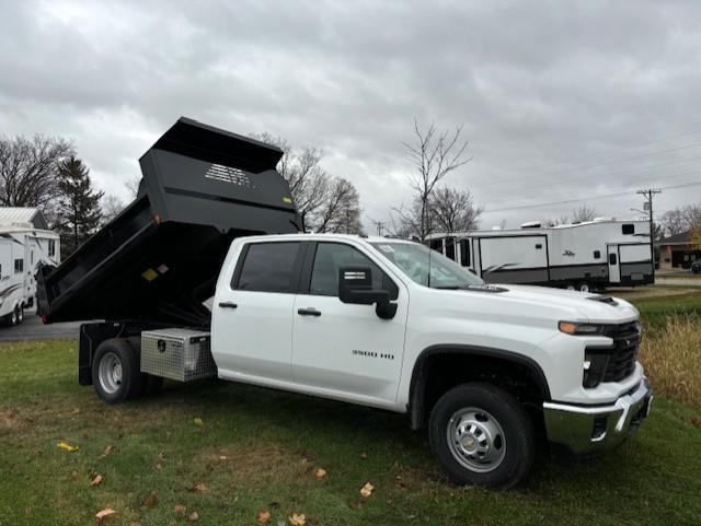 new 2024 Chevrolet Silverado 3500 car, priced at $55,513