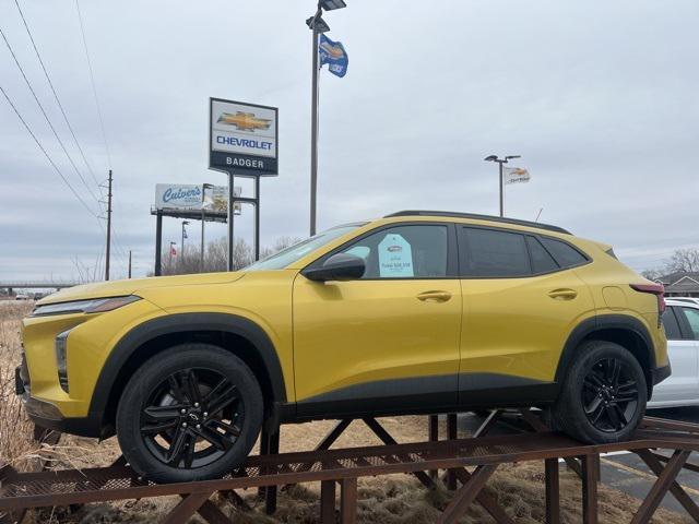 new 2025 Chevrolet Trax car, priced at $26,530