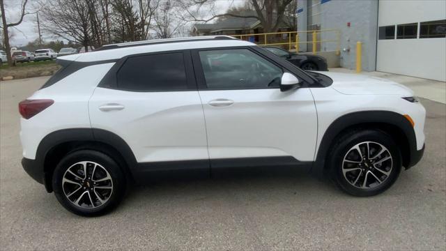 used 2024 Chevrolet TrailBlazer car, priced at $25,332