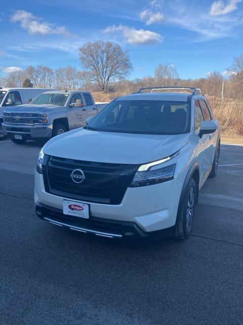 used 2024 Nissan Pathfinder car, priced at $35,843