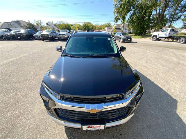 new 2025 Chevrolet TrailBlazer car, priced at $29,825