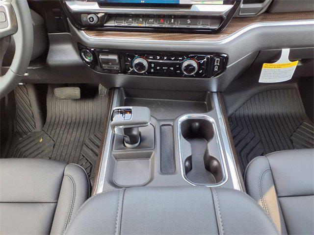 new 2026 Chevrolet Silverado 1500 car, priced at $70,100