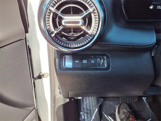 used 2025 Chevrolet Equinox car, priced at $29,995