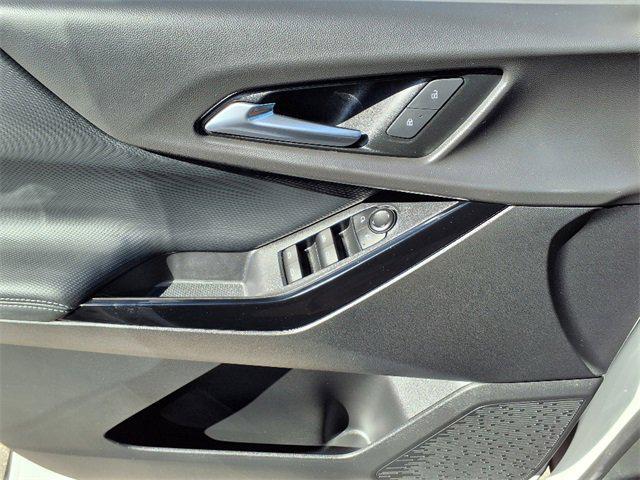 used 2025 Chevrolet Equinox car, priced at $29,995