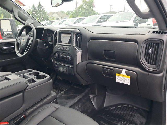 new 2025 Chevrolet Silverado 3500 car, priced at $51,218