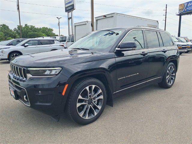 used 2023 Jeep Grand Cherokee car, priced at $38,830