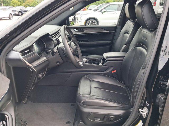 used 2023 Jeep Grand Cherokee car, priced at $38,830