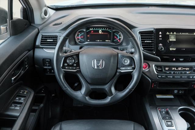 used 2022 Honda Pilot car, priced at $33,243