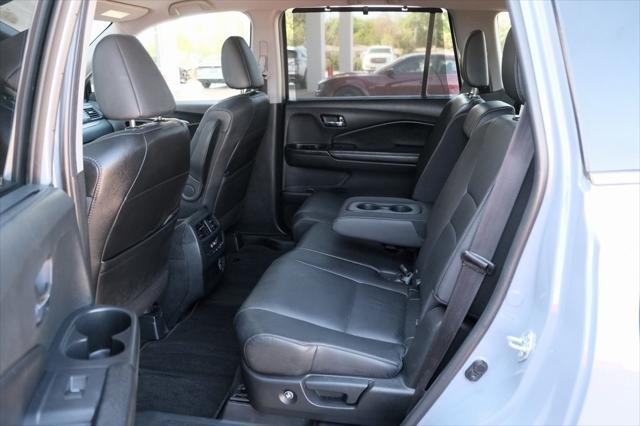 used 2022 Honda Pilot car, priced at $33,243