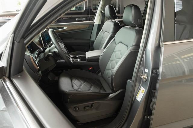 used 2024 Volkswagen Atlas car, priced at $30,648