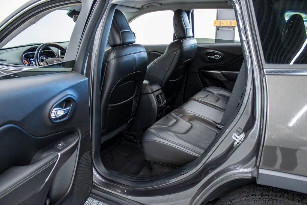 used 2021 Jeep Cherokee car, priced at $18,997