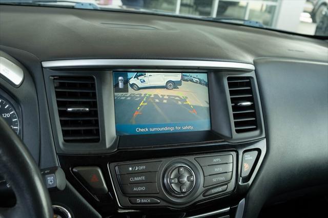 used 2020 Nissan Pathfinder car, priced at $15,295