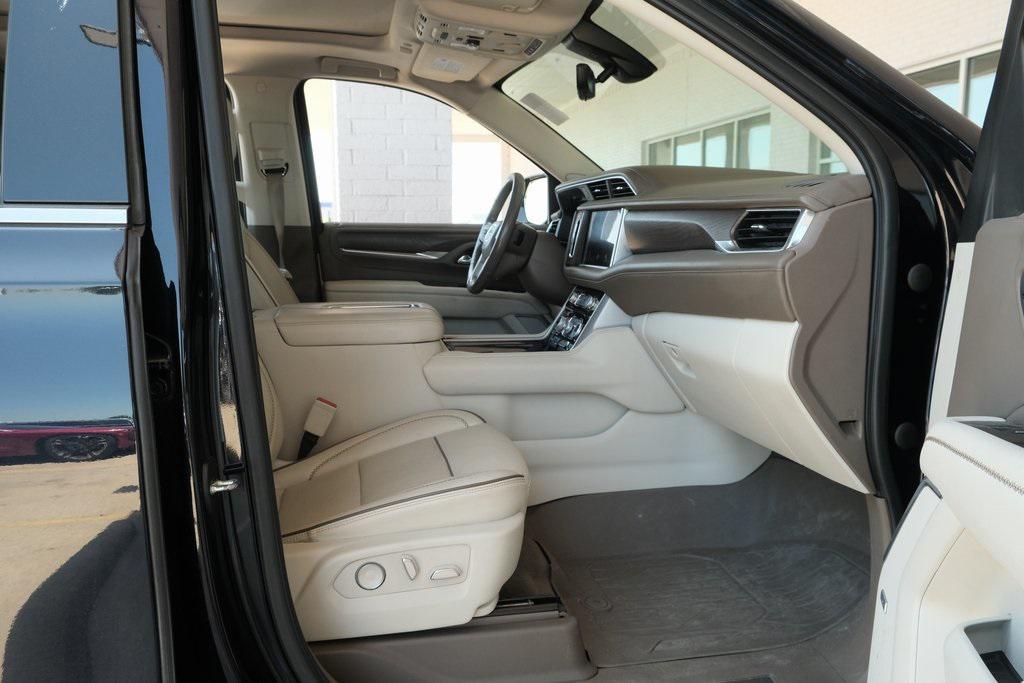 used 2021 GMC Yukon car, priced at $48,990