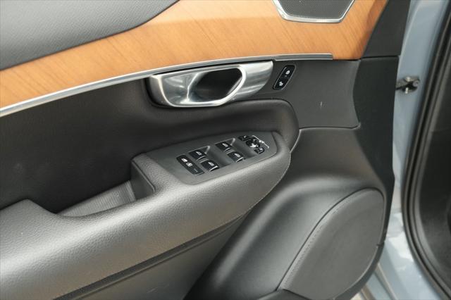 used 2022 Volvo XC90 car, priced at $38,223