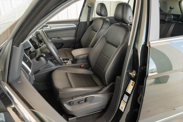 used 2022 Volkswagen Atlas car, priced at $26,913