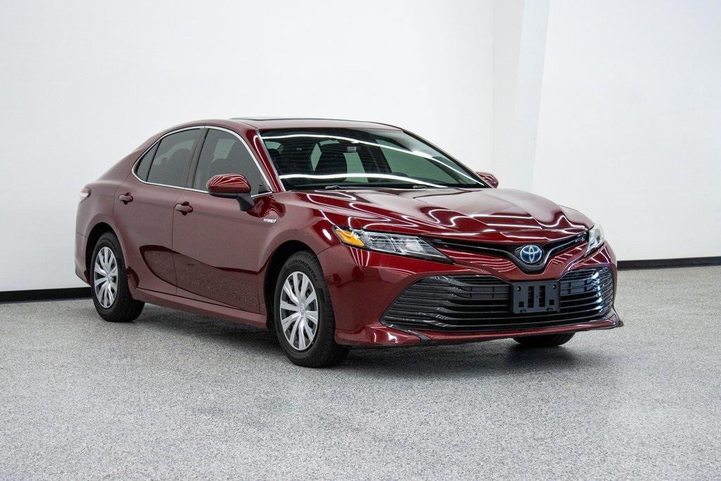 used 2019 Toyota Camry Hybrid car, priced at $22,774