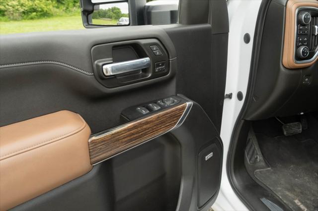 used 2022 Chevrolet Silverado 2500 car, priced at $45,311