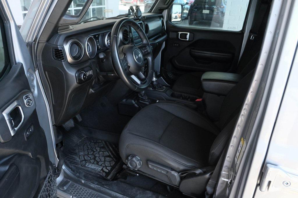 used 2018 Jeep Wrangler Unlimited car, priced at $21,606