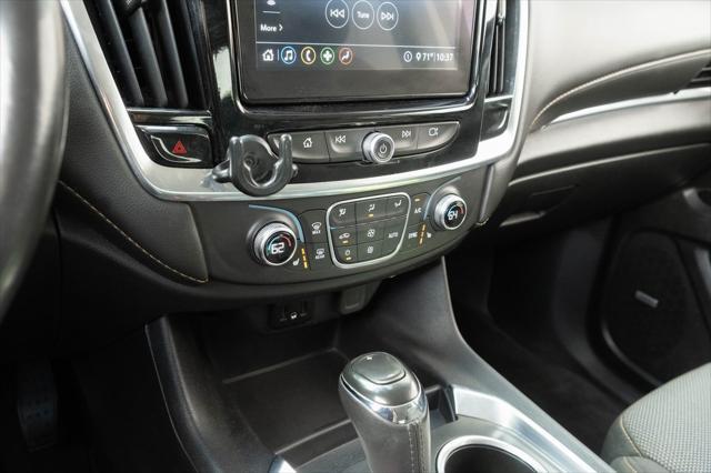 used 2020 Chevrolet Traverse car, priced at $22,276