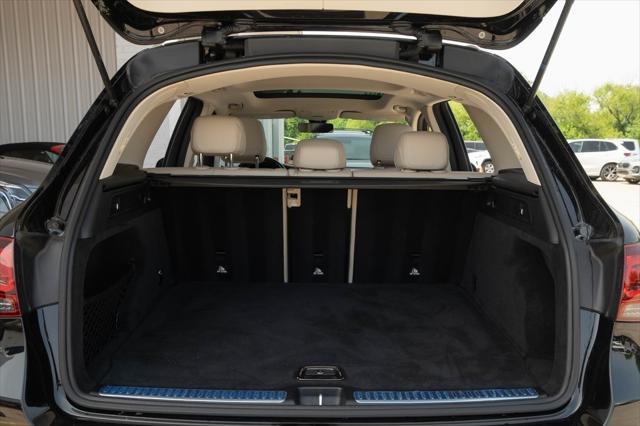used 2021 Mercedes-Benz GLC 300 car, priced at $24,686