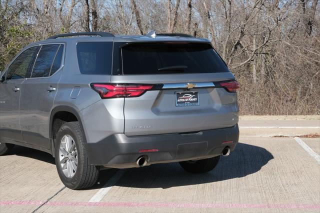 used 2023 Chevrolet Traverse car, priced at $23,381