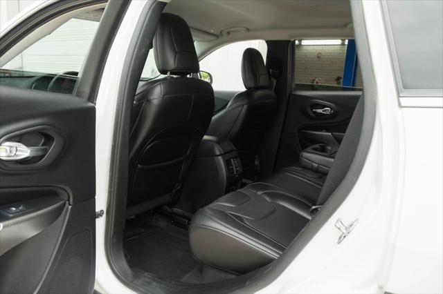 used 2019 Jeep Cherokee car, priced at $17,601