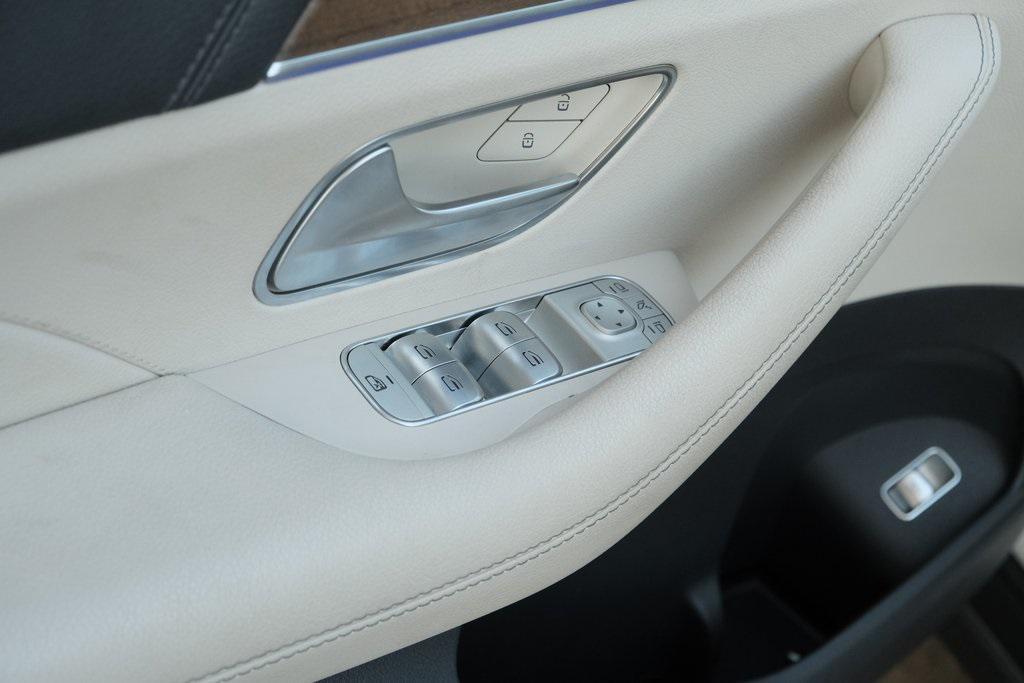 used 2020 Mercedes-Benz GLE 350 car, priced at $33,223