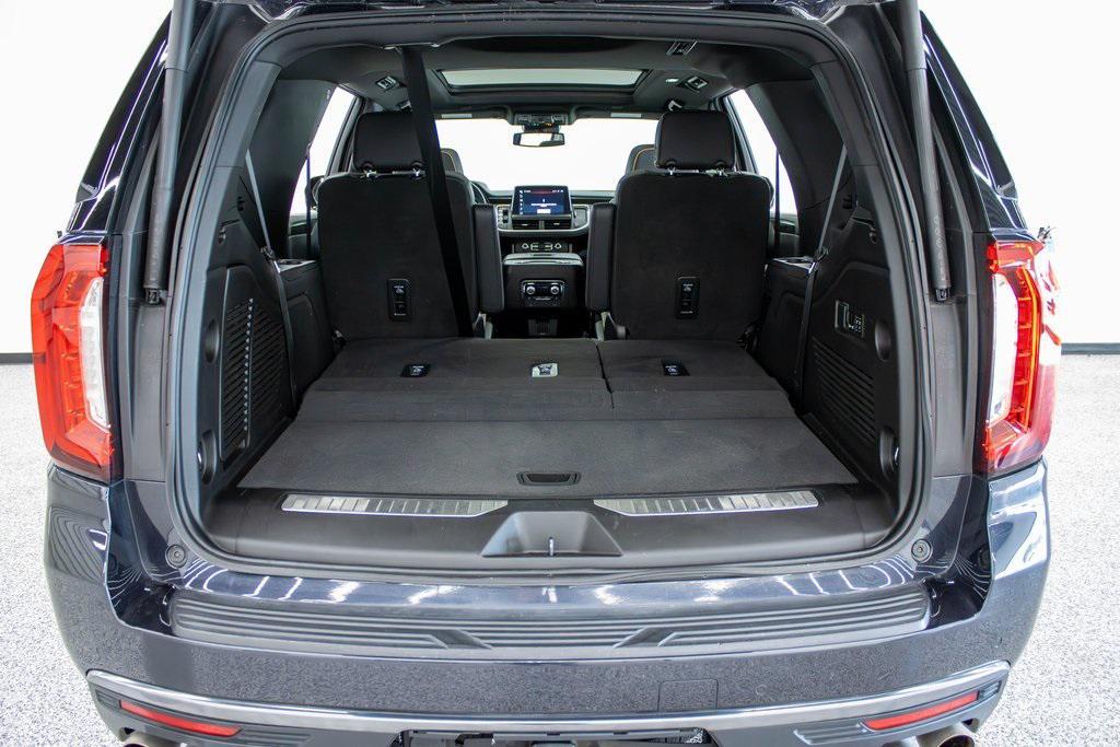 used 2023 GMC Yukon car, priced at $60,379