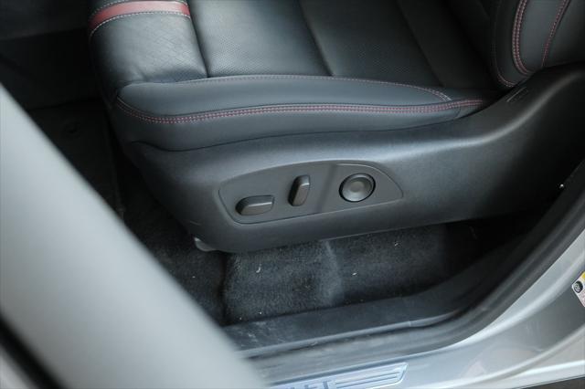 used 2024 Chevrolet Traverse car, priced at $49,519