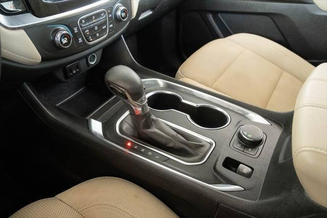 used 2022 Chevrolet Traverse car, priced at $19,406