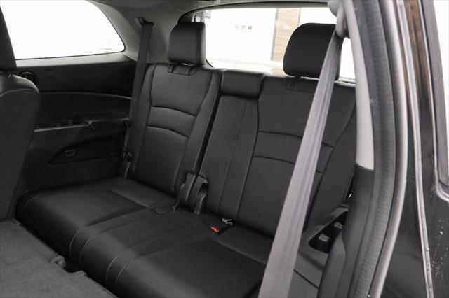 used 2022 Honda Pilot car, priced at $25,600