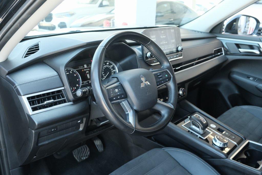 used 2024 Mitsubishi Outlander car, priced at $25,498