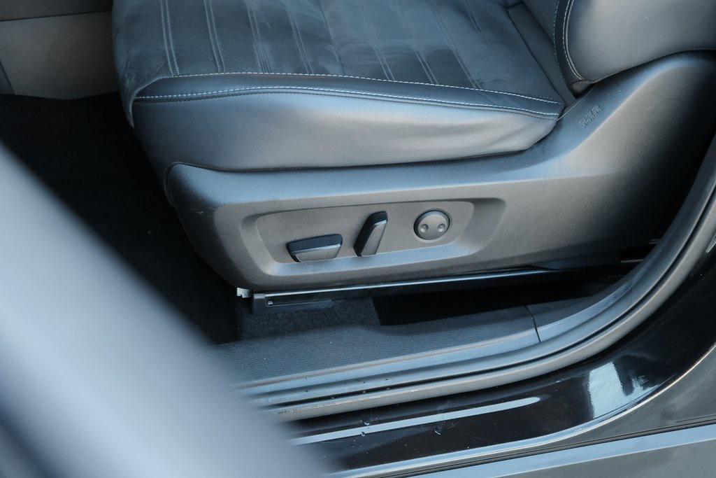 used 2024 Mitsubishi Outlander car, priced at $25,498