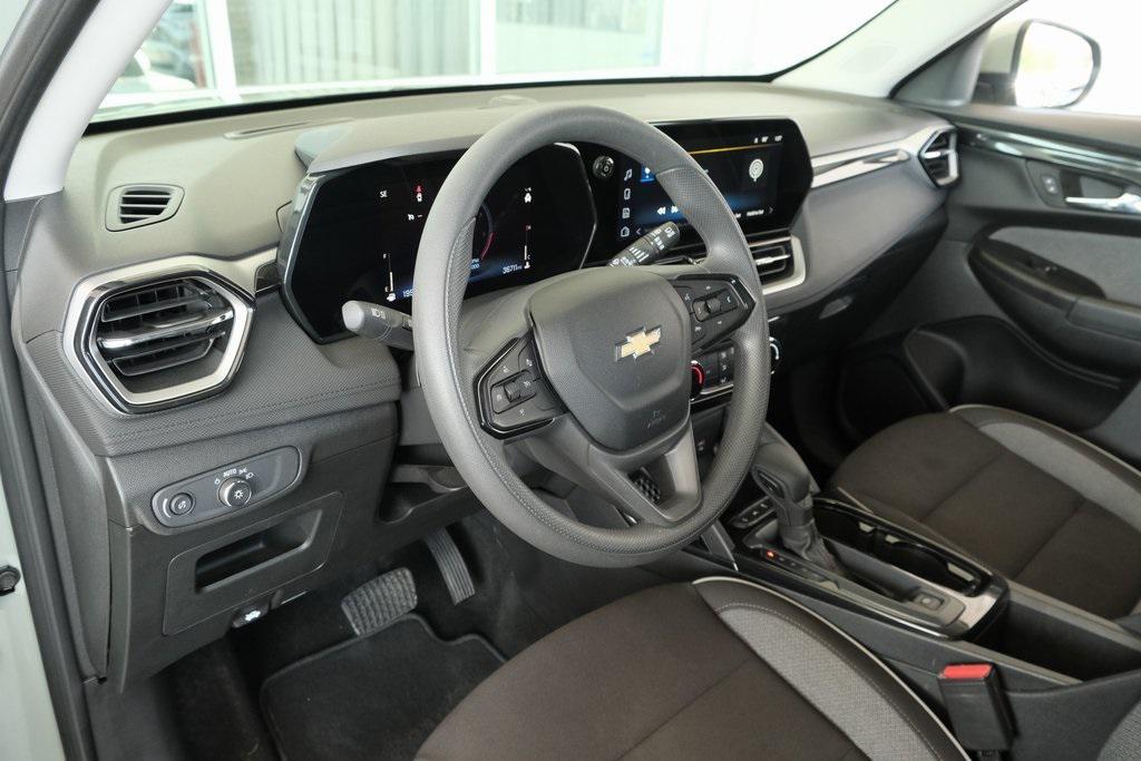 used 2025 Chevrolet TrailBlazer car, priced at $23,279