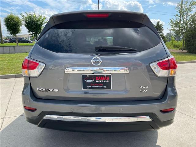 used 2015 Nissan Pathfinder car, priced at $10,995