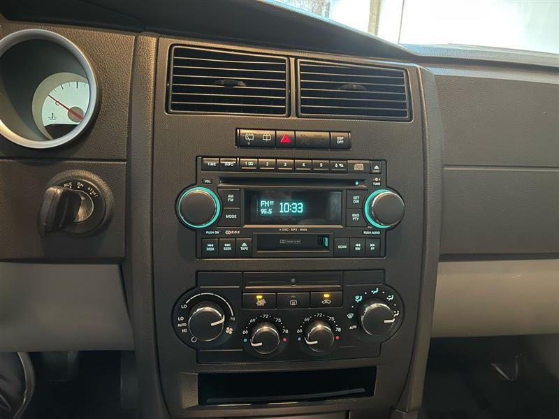 used 2005 Dodge Magnum car, priced at $7,495