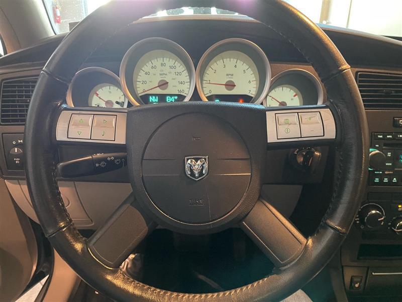 used 2005 Dodge Magnum car, priced at $7,495
