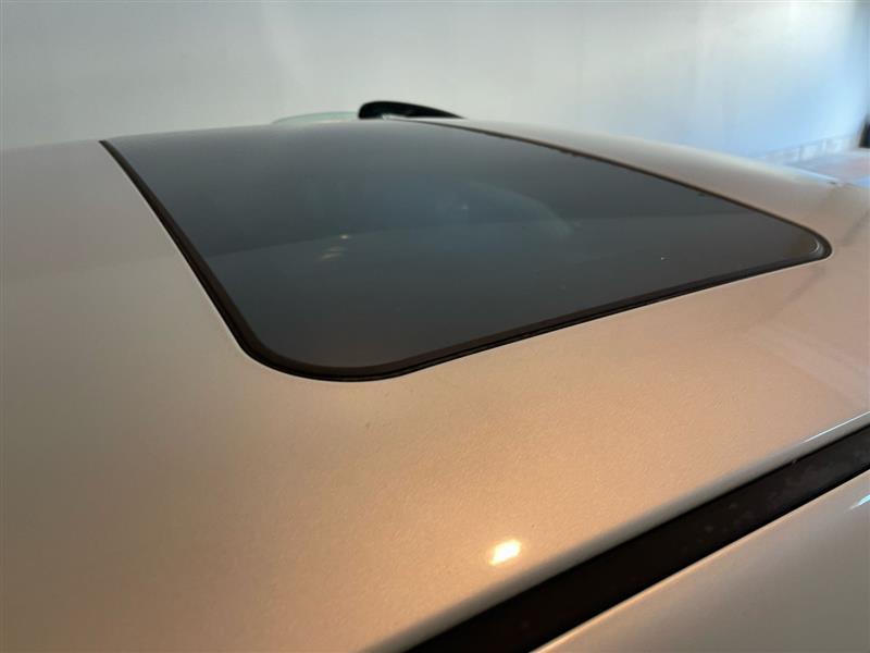 used 2005 Dodge Magnum car, priced at $7,495