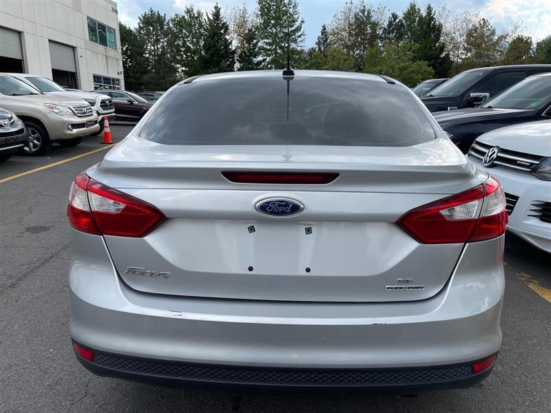 used 2013 Ford Focus car, priced at $4,995