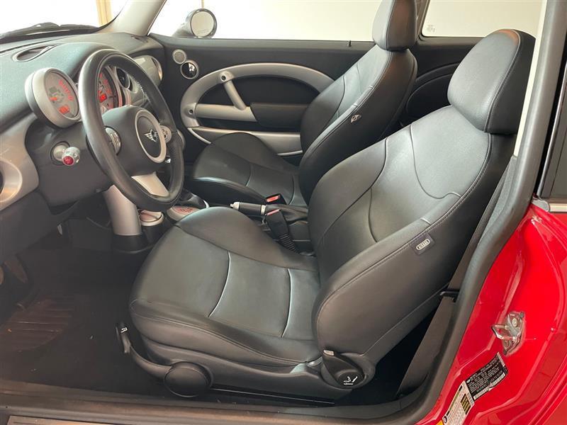 used 2006 MINI Cooper car, priced at $7,995