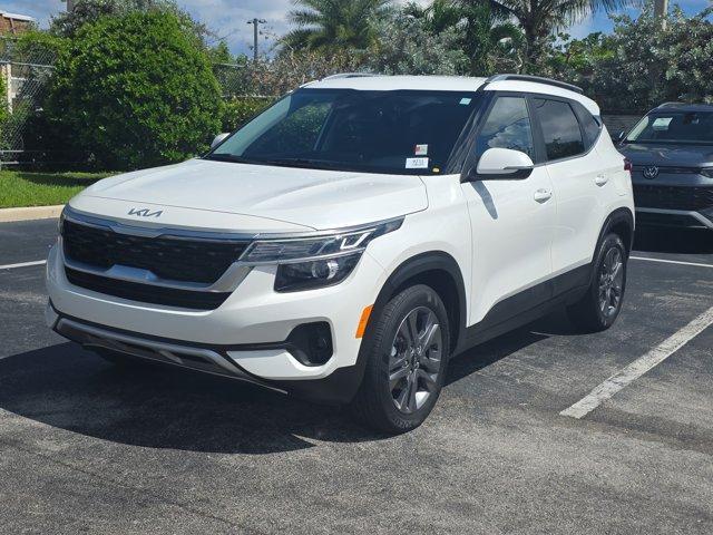 used 2023 Kia Seltos car, priced at $18,655