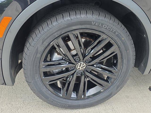 used 2022 Volkswagen Tiguan car, priced at $25,597
