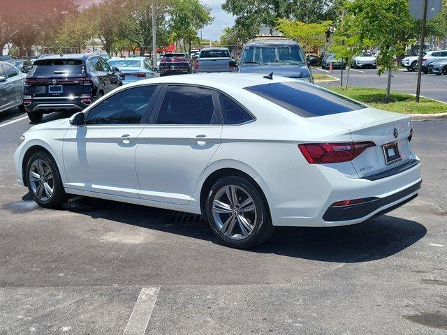 used 2023 Volkswagen Jetta car