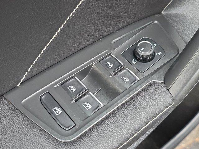 used 2022 Volkswagen Tiguan car, priced at $20,555