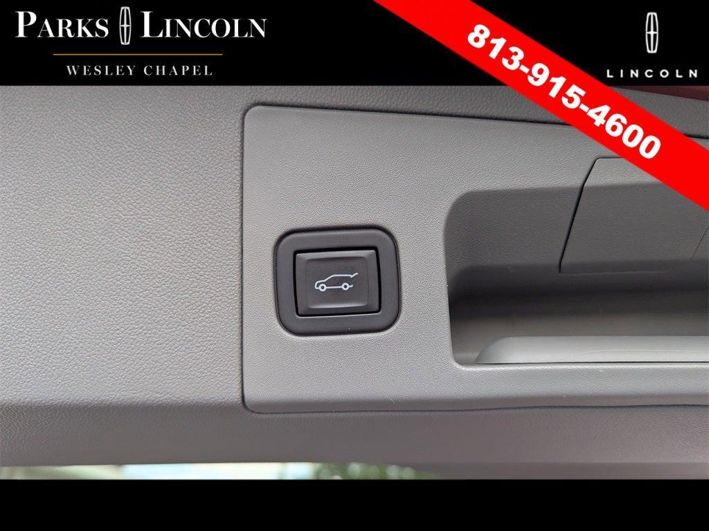 used 2024 Cadillac XT5 car, priced at $41,724