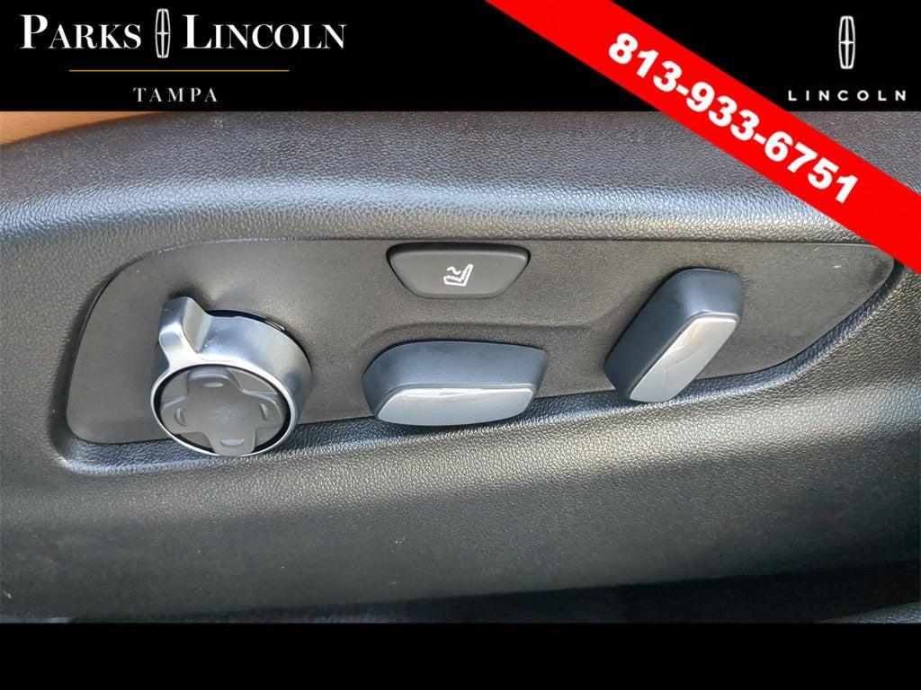 used 2020 Cadillac XT4 car, priced at $26,393