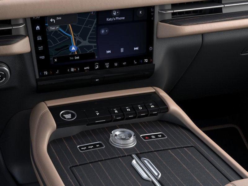 new 2025 Lincoln Navigator car, priced at $121,590