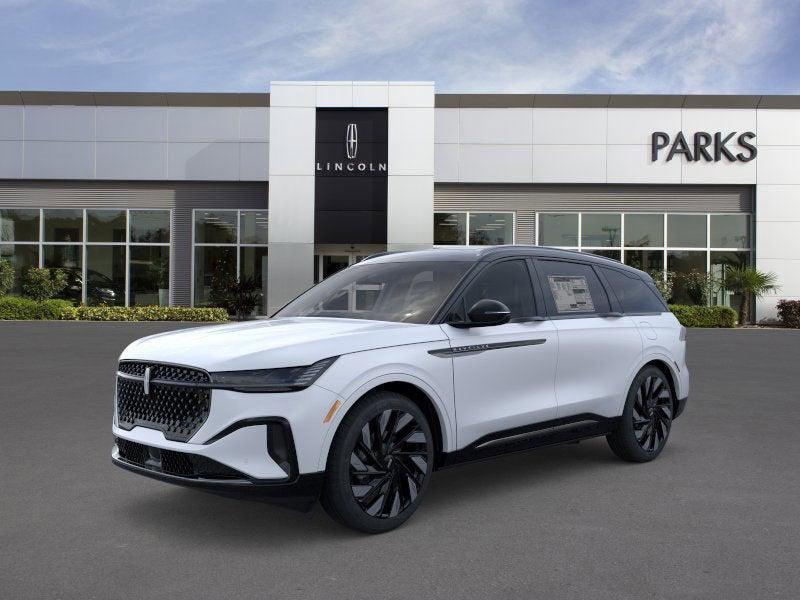 new 2025 Lincoln Nautilus car, priced at $68,184